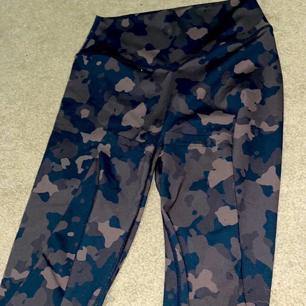 Balance athletica pants! Size M